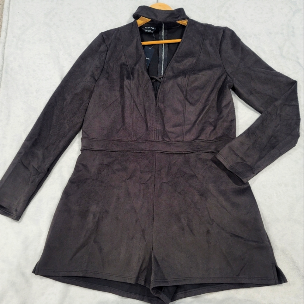 NWT bebe women's long-sleeved short jumpsuit, V-neck, withchoker, dark brown XL